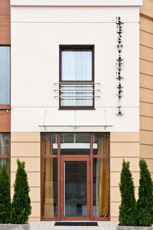 Hotel Piano Lublin Exteriör bild